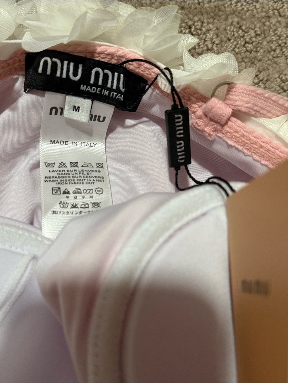 Miu Miu Pink Ribbed One-Piece with White Floral Trim - Picture 2 of 4